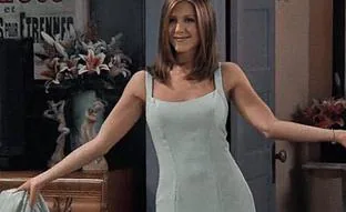 El icónico vestido noventero (con el color de la temporada) de Jennifer Aniston en Friends tiene una copia que puede ser tuya ya mismo