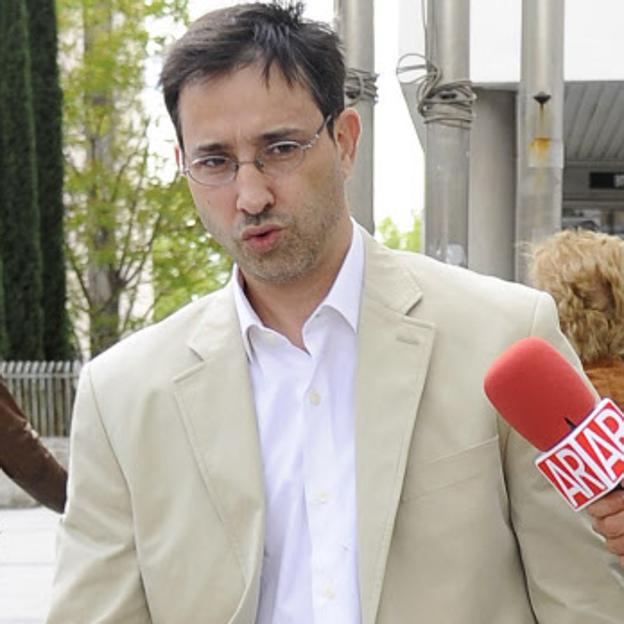 Ni Carla Vigo ni Henar Ortíz, el familiar más polémico de la reina Letizia (y el que más la ha traicionado) es su primo David Rocasolano