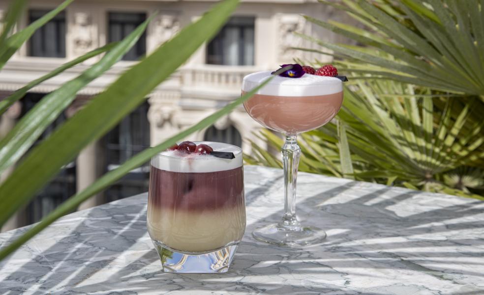 Rooftop, cóctel y noche de agosto: disfruta de las noches de verano desde las alturas de Madrid, Barcelona, Sevilla, Tarragona...