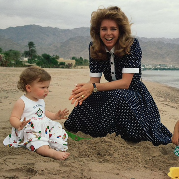 La princesa Alia: la ex cuñada de Rania de Jordania que es íntima de la infanta Cristina y la reina Sofía (y estuvo en la boda de Mafalda de Bulgaria)