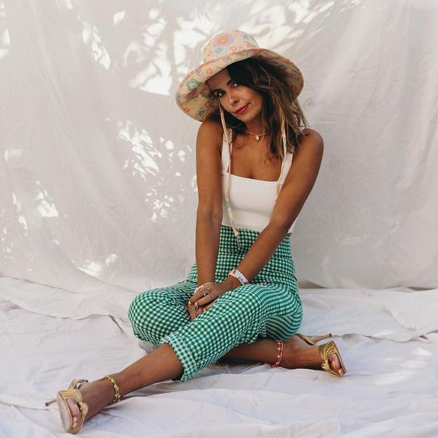 Vichy y de lino: Estos pantalones de las rebajas de Bershka (y disponibles en todas las tallas) son la mejor compra del mes