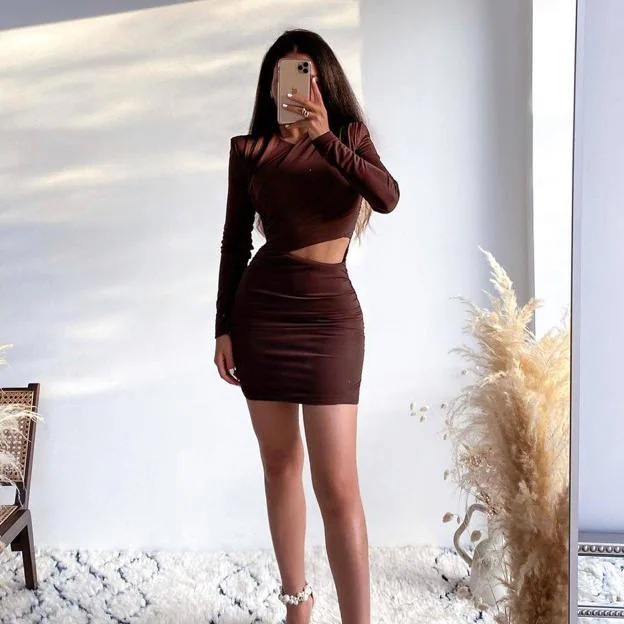 El minivestido drapeado que mejor sienta en Zara y ya triunfa en Instagram | Mujer Hoy