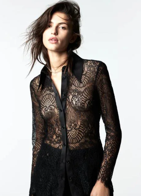 Transparencias o encaje? Escojas lo que escojas la blusa ideal para tus estilismos de está en Zara | Mujer Hoy