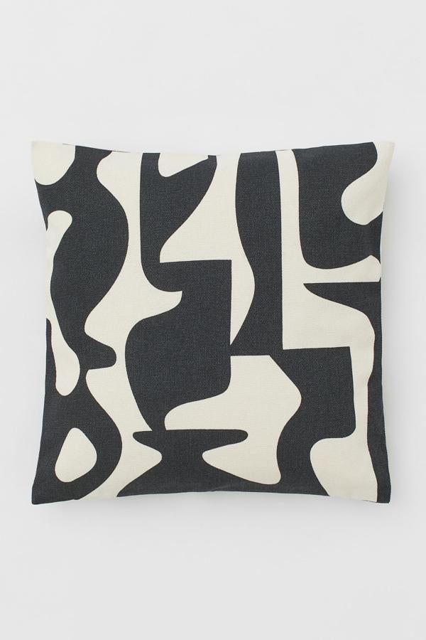 Alfombras cojines y sábanas, ficha las 12 ideas deco más vendidas de H&M Home con las que darás un nuevo aire a tu casa