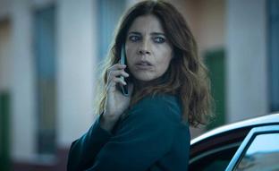Maribel Verdú se mete en un peligroso juego criminal en Ana Tramel, la serie española de televisión más esperada del otoño, que se estrena esta noche en TVE