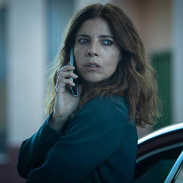 Maribel Verdú se mete en un peligroso juego criminal en Ana Tramel, la serie española de televisión más esperada del otoño, que se estrena esta noche en TVE