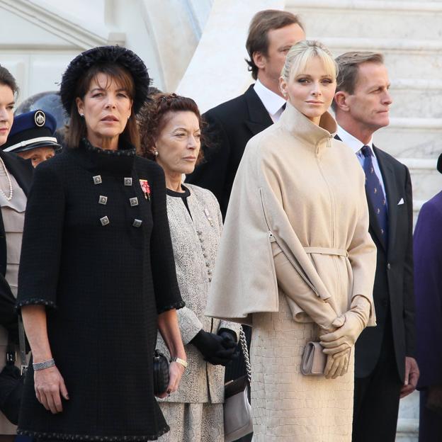 Por qué Carolina de Mónaco, Estefanía y Alberto se llevan mejor desde que Charlène está en África (y no paran de salir juntos en las fotos)