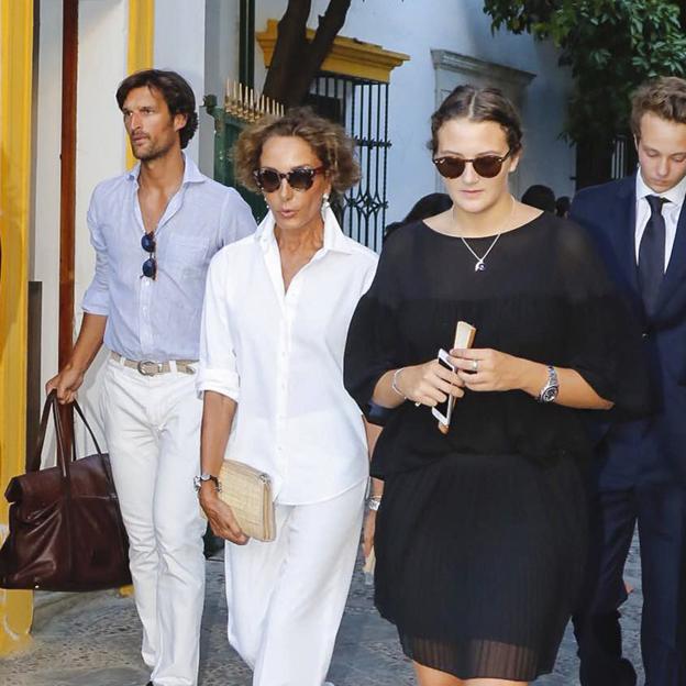 Estrellas de Marbella, royals millonarios y una dinastía aristócrata casi ancestral: ¿quiénes son (de verdad) los Hohenlohe de la casa de Medinaceli? De Marco a Victoria Hohenlohe-Langeburg