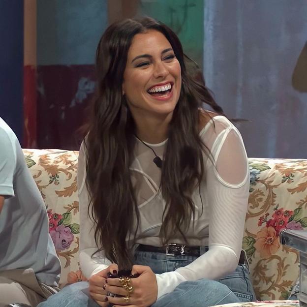 Ficha los zapatos planos (y muy cómodos) que ha llevado Blanca Suárez y que lo tienen todo para arrasar esta temporada