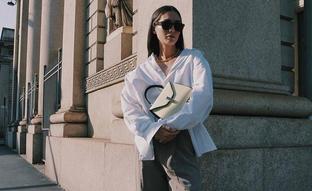 Blanca, a rayas, de colores: la camisa oversize es el básico que da estilo a tus looks casual, según las francesas