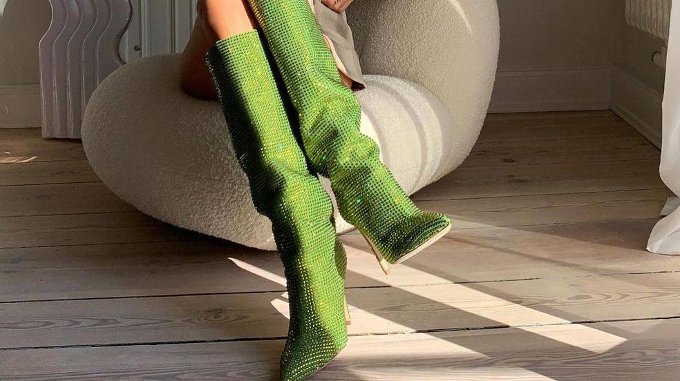 Zara tiene todas las botas y botines que necesitas est temporada, del estilo cowboy a la suela track de colores