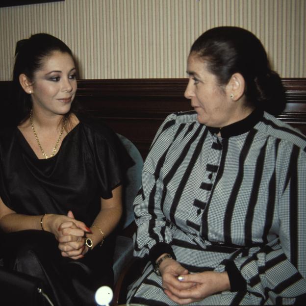 Fallece doña Ana, madre de Isabel Pantoja, a los 90 años: Kiko Rivera estalla en Instagram con unas polémicas declaraciones contra su familia y Anabel cancela su boda con Omar Sánchez