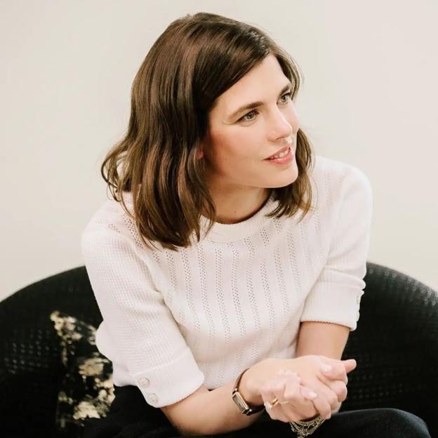 El cambio de look radical de Carlota Casiraghi: corta por lo sano con el long bob de moda que ilumina al máximo el rostro