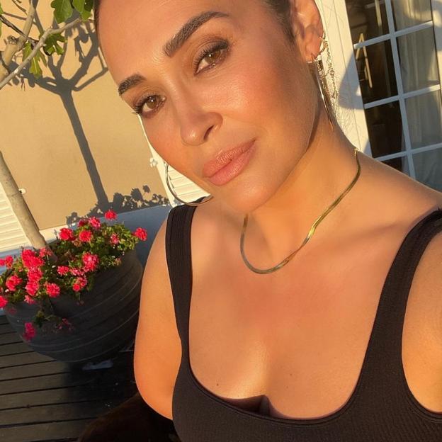 Qué sérum utilizar a partir de los 40: el antiedad de Vicky Martín Berrocal y otras tres opciones que dejan una piel preciosa