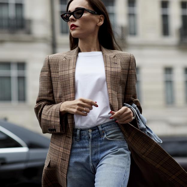 Renueva tus básicos de temporada con los abrigos y las blazers de Lefties que cuestan menos de 20 euros