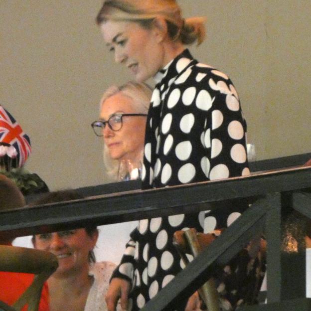 Marta Ortega arrasa con el vestido de lunares de edición limitada más deseado de Zara (que ya está agotado en casi todas las tallas)