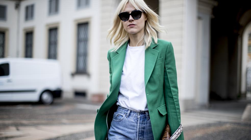 9 camisetas de Zara que cuestan menos de 10 euros y son perfectas para tus looks con blazers más estilosos