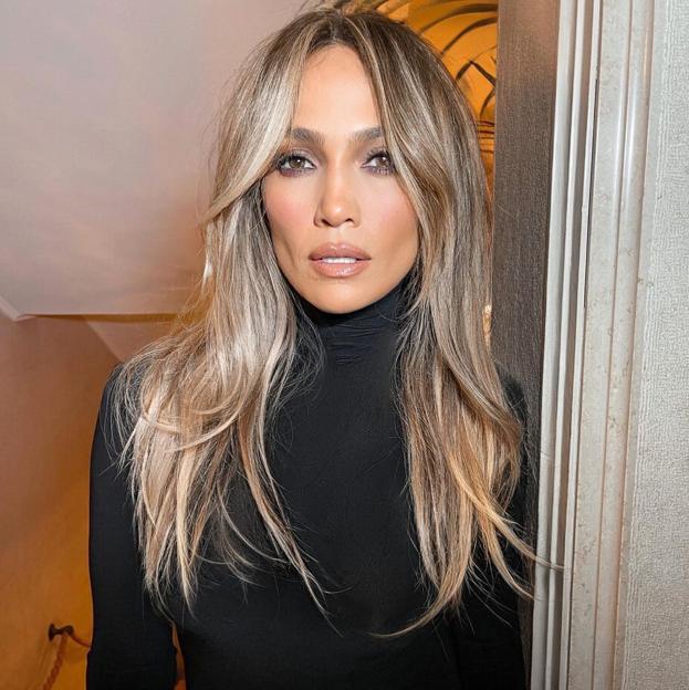 Hair contouring: qué es y cómo puede transformar tu rostro este cambio de look con mechas que recomiendan los peluqueros (y prueban las famosas)