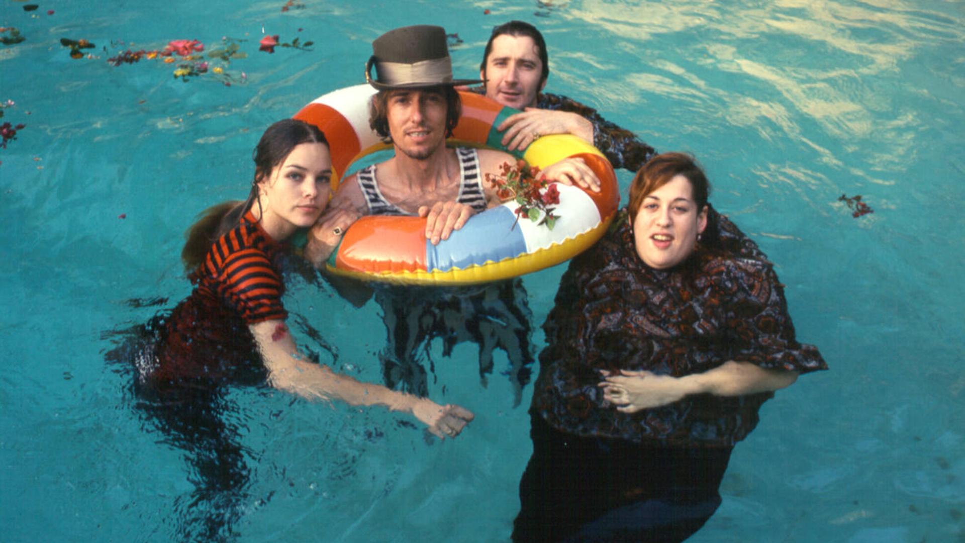 Cass Elliot: del sueño hippie de una noche de verano a la pesadilla rock del sexismo, la gordofobia y la rumorología