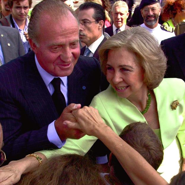 El rey Juan Carlos de Borbón vuelve a su infancia y juventud con su posible exilio en Estoril: ¿qué amigos le quedan al emérito en Portugal?