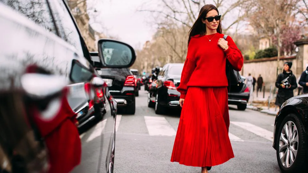 Las firmas de moda apuestan todo al rojo con prendas tan bonitas que las vas a incluir en todos tus looks