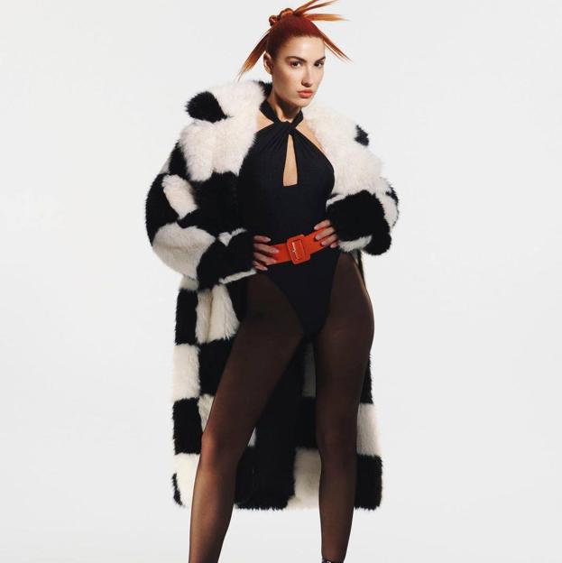 La nueva colección de fiesta de Bershka tiene TODAS las copias de las prendas de lujo que arrasan entre influencers y famosas