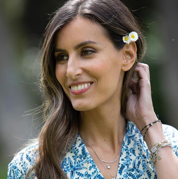 Ana Boyer también es fan de este aceite facial multiusos y efecto antiedad que hidrata, regenera y arrasa entre las famosas