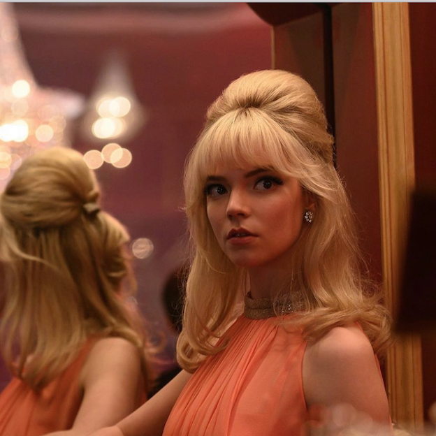 El lado tenebroso del Londres de los años 60 y Anya Taylor-Joy: ¿qué más se le puede pedir a una peli terrorífica que respira moda?