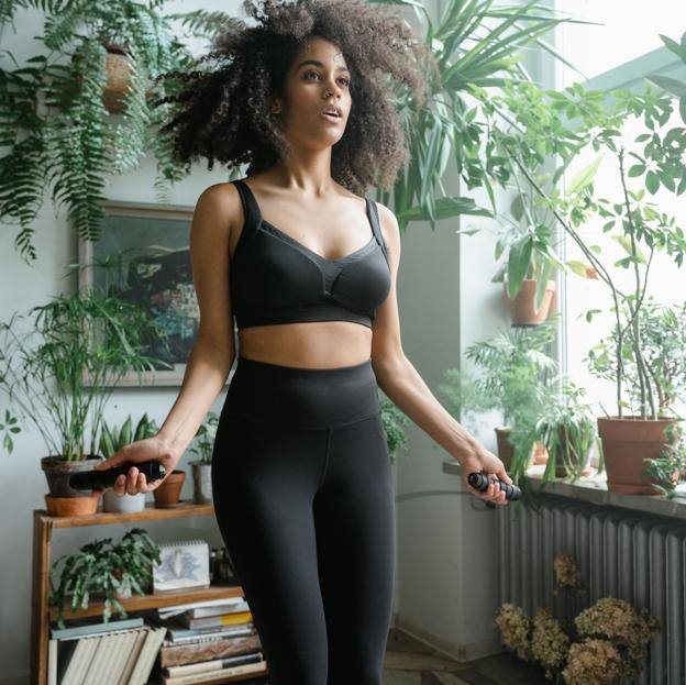 Entrenamiento de saltos para bajar tripa y perder peso a los 50 de forma dinámica y divertida