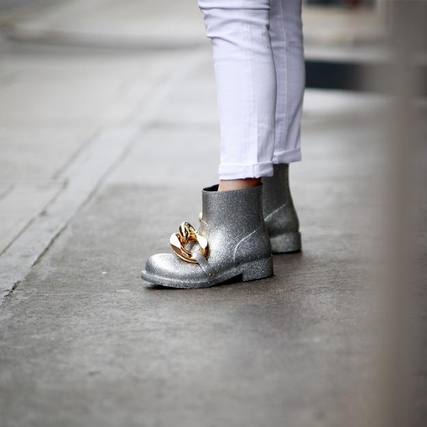 Botines con strass: el diseño infalible que es perfecto para tus looks de noche y va a ser tendencia en todas las fiestas