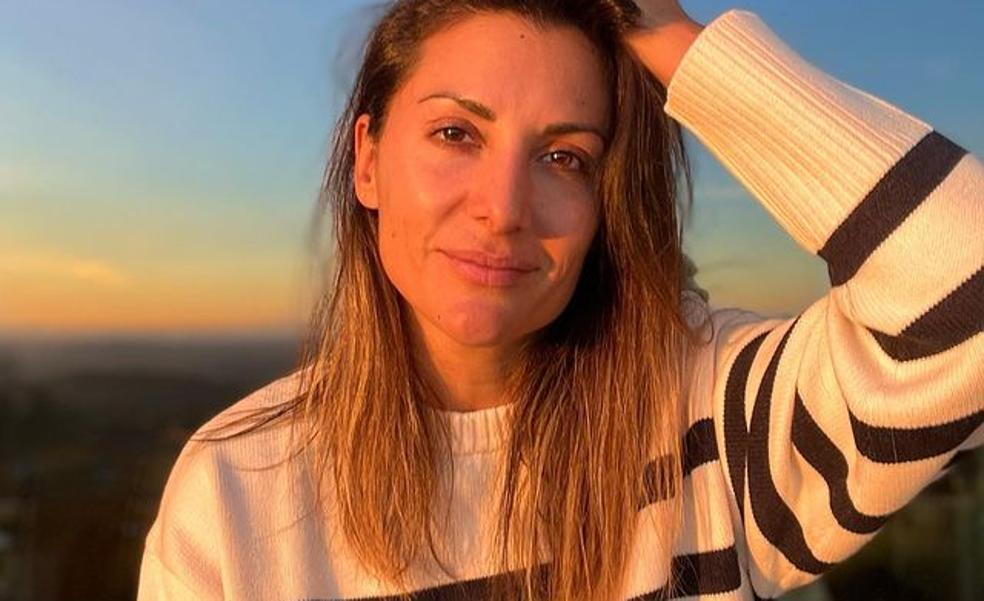 Nagore Robles también tiene el jersey de rayas más vendido de Zara (y tenemos dos modelos nuevos mucho más bonitos)