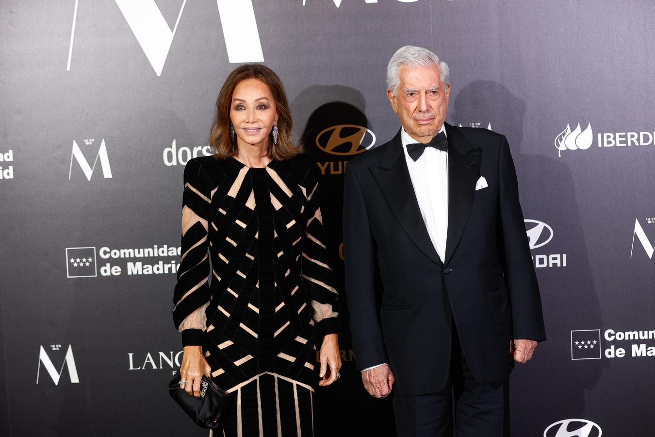 Premios Mujerhoy 2021: Isabel Preysler y Mario Vargas Llosa.
