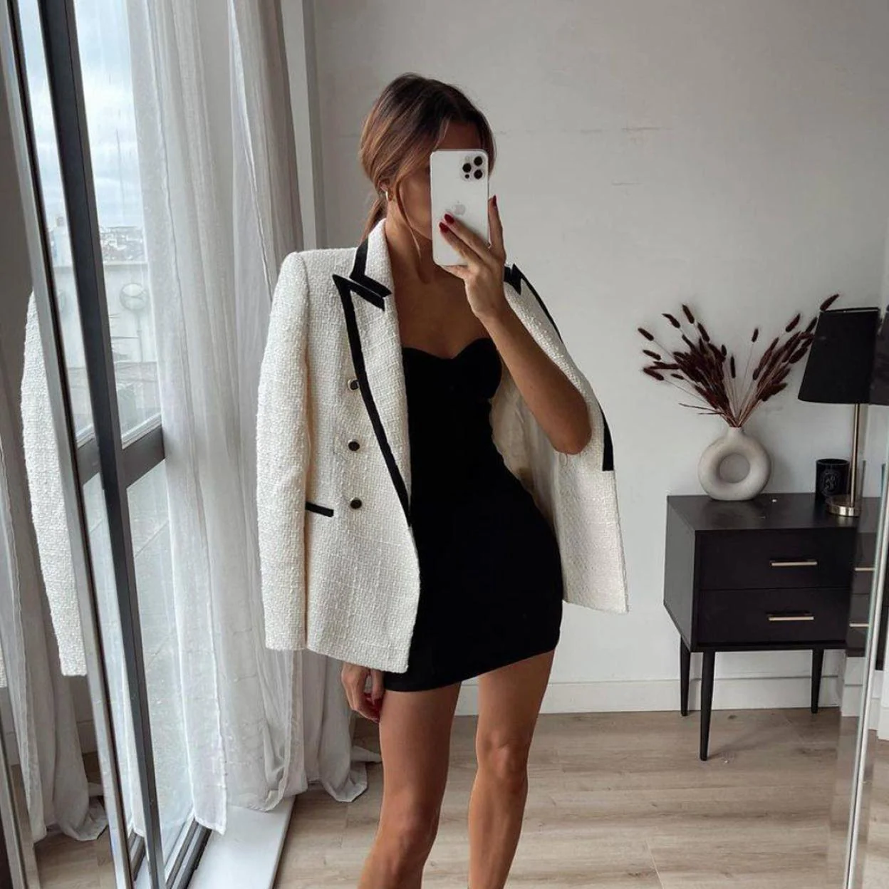 Malentendido Refinería Conquistar De Zara y casi agotada: ficha la blazer que triunfa en Instagram porque  sienta de maravilla con vestido o con pantalones | Mujer Hoy