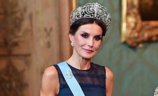 Así se ha convertido Letizia en la mujer más poderosa de la Casa Real en 2021: el ascenso de la reina en cuatro fotos clave que marcan un antes y un después