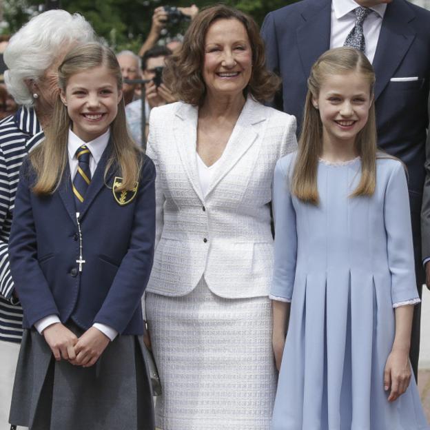 De Carole Middleton a Paloma Rocasolano, cómo son las abuelas plebeyas con sus nietos royal: normalidad, honestidad y una relación sin lujos ni protocolo