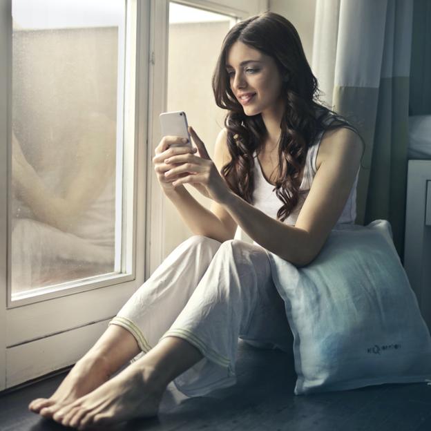 La aplicación que te pone fácil ser infiel sin que tu pareja se entere que arrasa entre las francesas