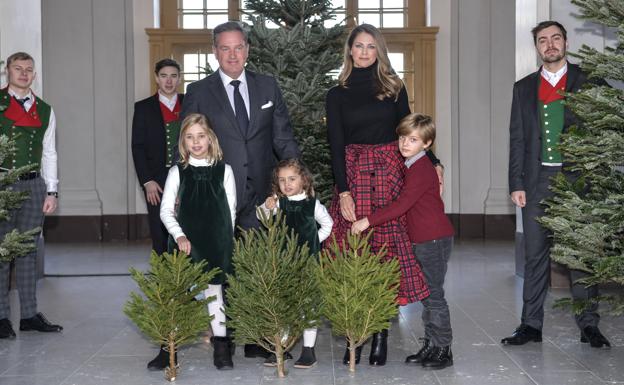 Esta estampa familiar no despeja del todo los rumores que acompañan desde casi el principio al matrimonio de Magdalena y Chris O'Neill.