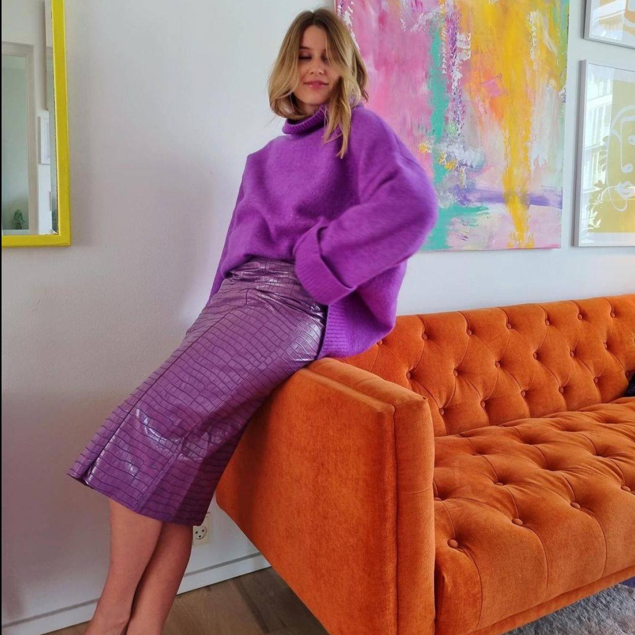 Vestidos midi, cardigans y conjuntos de punto en morado, el color más  favorecedor en invierno que arrasa en Instagram y va a ser tendencia en  2022 | Mujer Hoy
