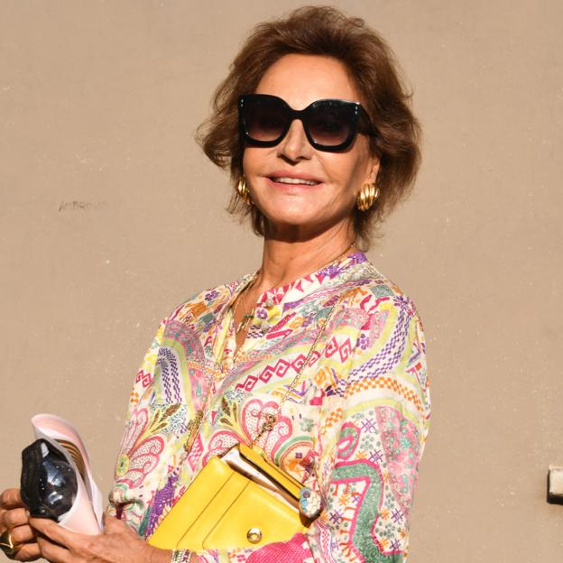 El look rejuvenecedor de Naty Abascal con un vestido cómodo y favorecedor que tienes que fichar y copiar