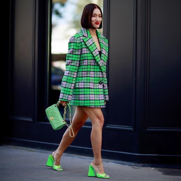 El bolso baratísimo de Primark que está triunfando entre las influencers y que subirá el nivel de tus looks básicos