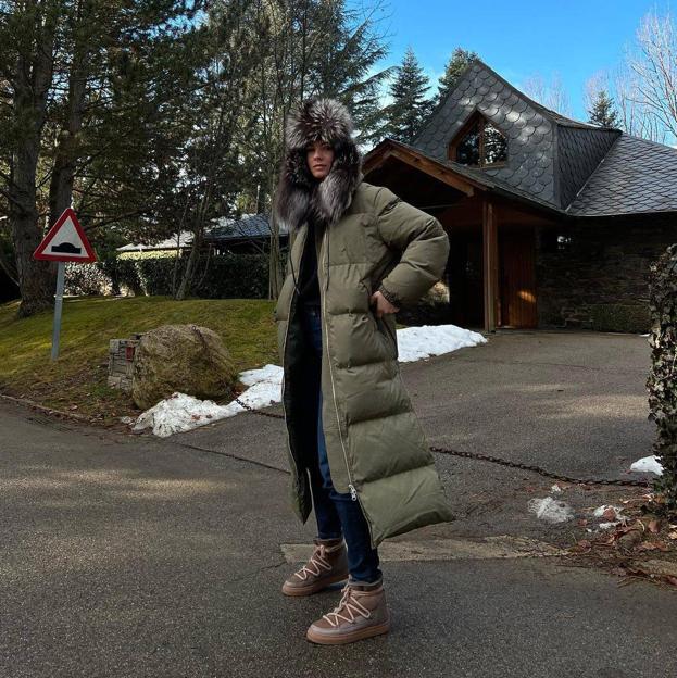 Los abrigos acolchados largos más prácticos y calentitos en rebajas para ir estilosa llueva, nieve o truene