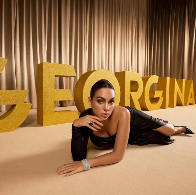 Quién es Ivana Rodríguez, la hermana mayor de Georgina Rodríguez que vive en Gijón con un escultor (favorito de la reina Letizia)