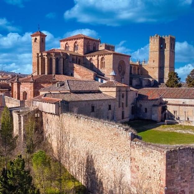 Sigüenza, el histórico pueblo con una de las catedrales más bonitas de España que merece una escapada de fin de semana