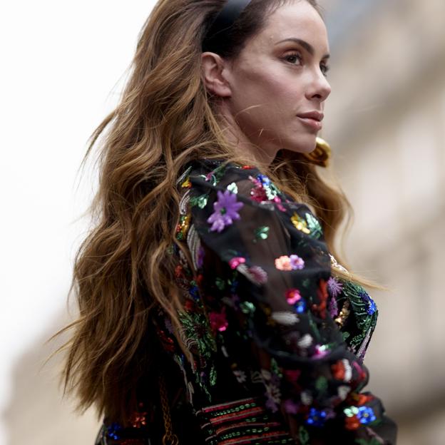 Warm Honey, el color de pelo tendencia que triunfa entre las morenas y que favorece a todo tipo de piel