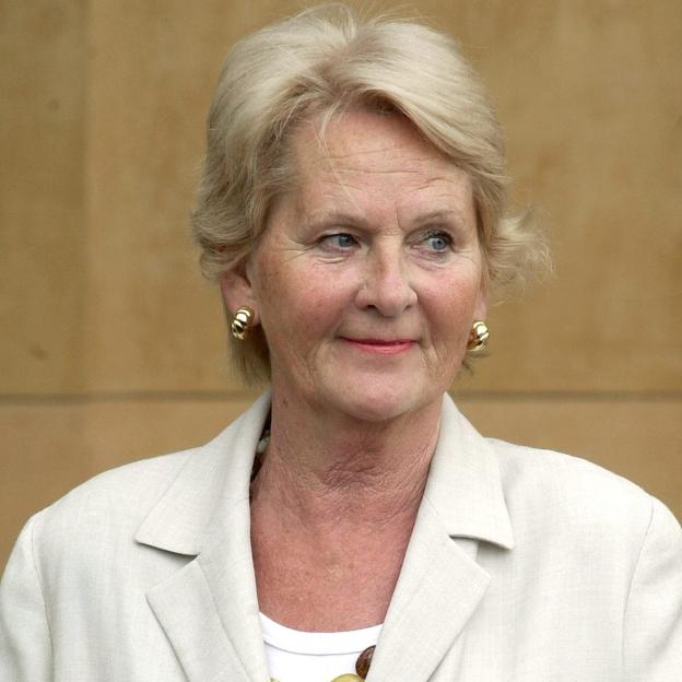 El difícil papel de Claire Liebaert, la madre de Iñaki Urdangarín (y confidente de la infanta Cristina) que vale más por lo que calla que por lo que cuenta