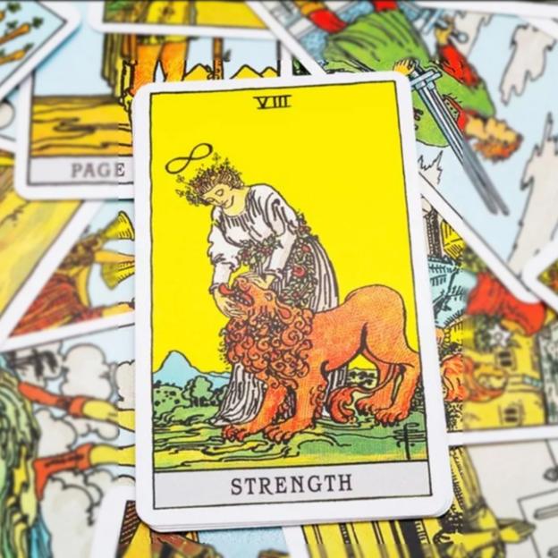 La carta del Tarot de la semana: La Fuerza (arcano XI-VIII) llega con valor, coraje y resiliencia para demostrar que eres capaz de todo