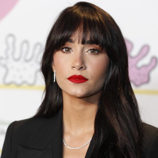 El rojo es el color de pelo que arrasa este otoño y estos cambios de look radical de las famosas lo confirman