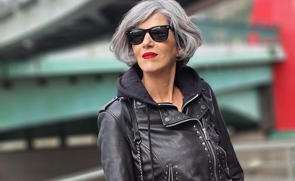 La falda de tul roja de Zara agotada y una chaqueta negra: el look low cost que rejuvenece a los 50 y arrasa en Instagram