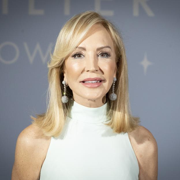 El nuevo cambio de look de Carmen Lomana: el truco que convierte su long bob en un corte de pelo rejuvenecedor y más elegante