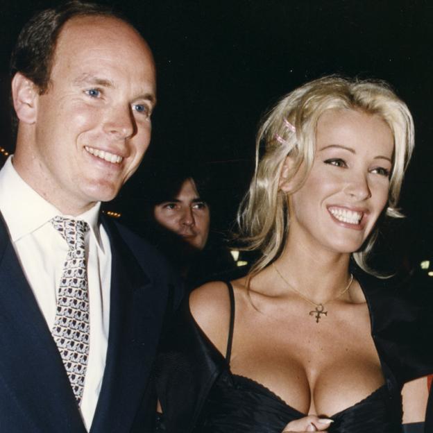 Quién es Ophélie Winter, la primera mujer a la que el príncipe Alberto de Mónaco propuso matrimonio (pero le rechazó porque prefirió a Prince)